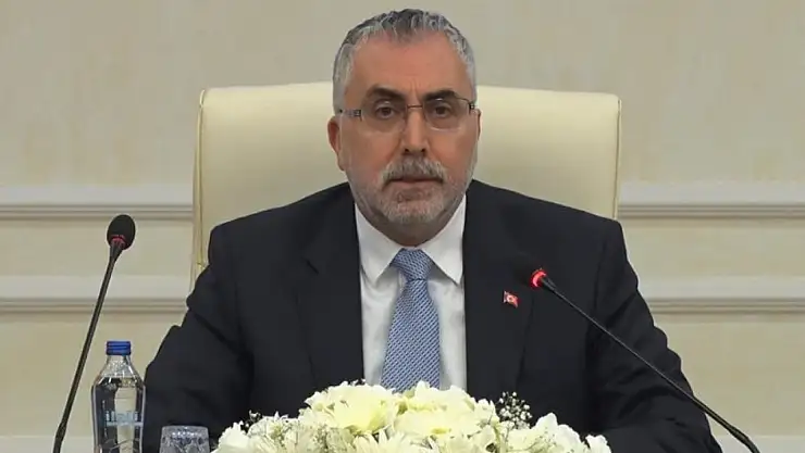 'En düşük memur maaşı net 22 bin olacak'