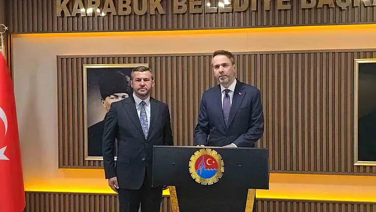 Enerji ve Tabii Kaynaklar Bakanı Alparslan Bayraktar'dan Karabük Belediyesine ziyaret