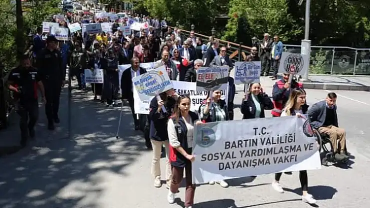 Farkındalık yürüyüşü gerçekleştirildi