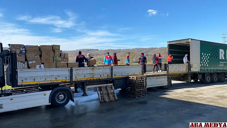 Gurbetçilerden deprem bölgesine yardım eli 