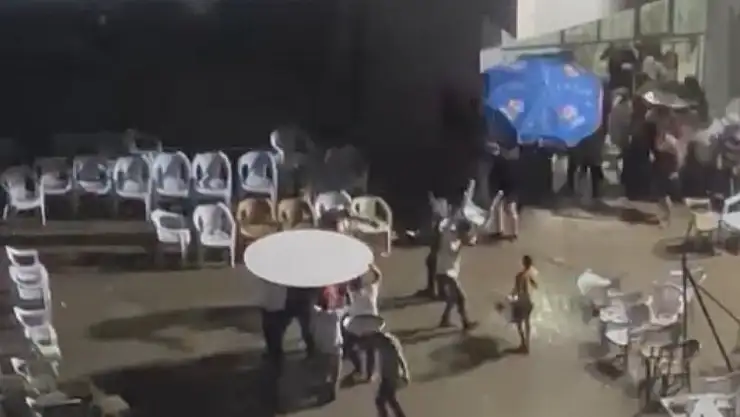 Halay sevdası yağmur dinlemedi