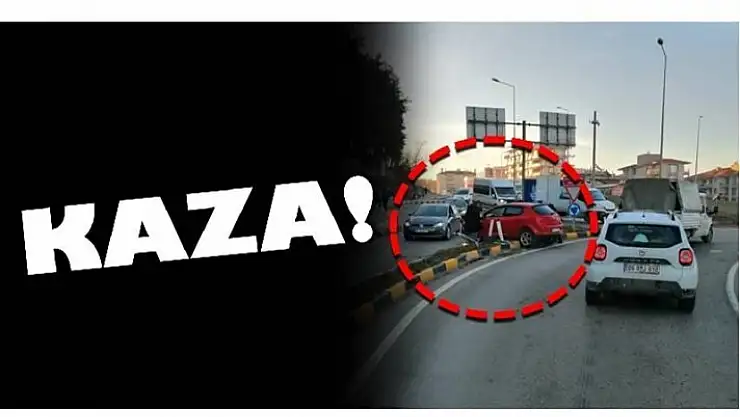 HASTANE KAVŞAĞINDA KAZA