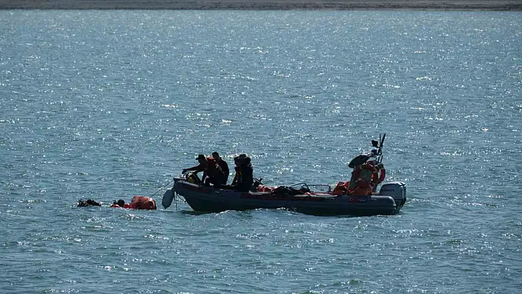 Helikopter mürettebatından birinin cansız bedenine ulaşıldı