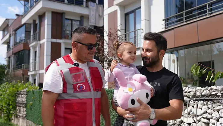 Her gün çöp kamyonunu bekleyen Melisa'ya sürpriz