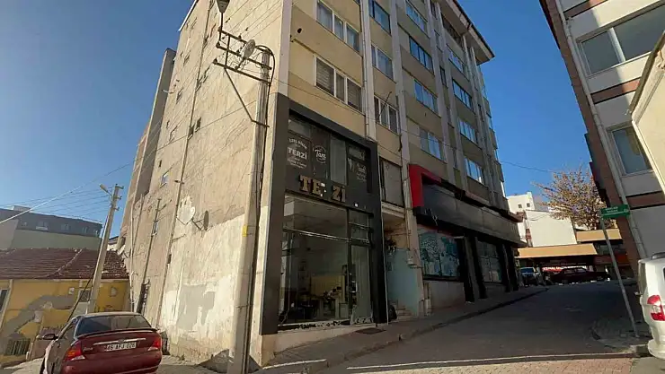 Her katı ayrı bir çöplük