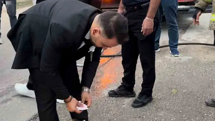 İtfaiye personelinin düğün konvoyuna mesai arkadaşlarından sürpriz