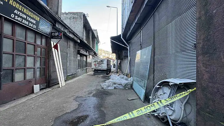 Kamyonetin kasasının çarptığı çocuk hayatını kaybetti