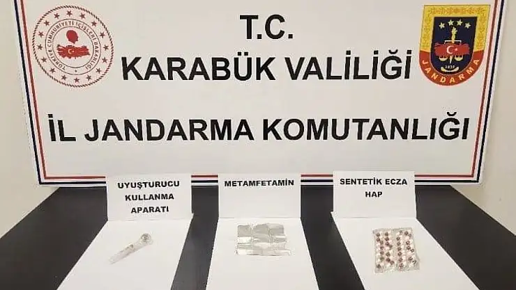 Karabük'te 4 kişinin üzerinde uyuşturucu yakalandı