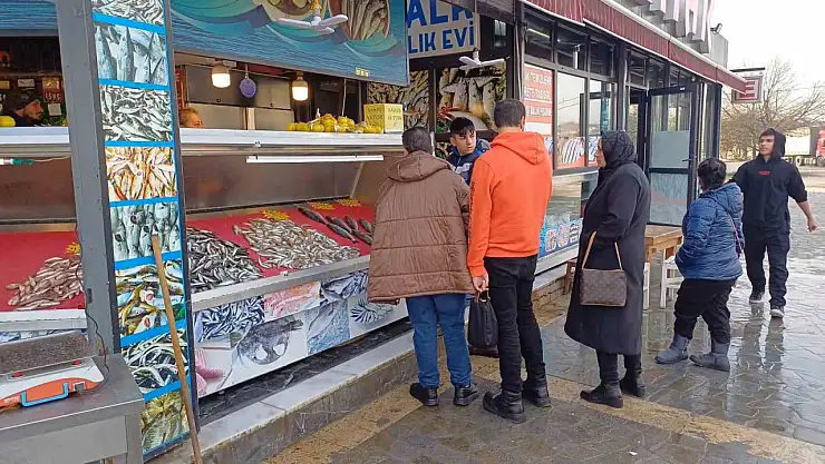 Karadeniz'deki bolluk tezgahlara da yaradı