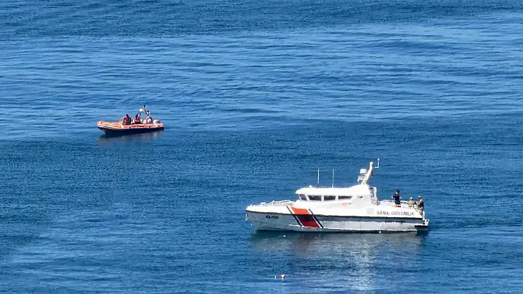 Karadeniz Ereğli'de denizde bulunan mayın kontrollü şekilde imha edildi