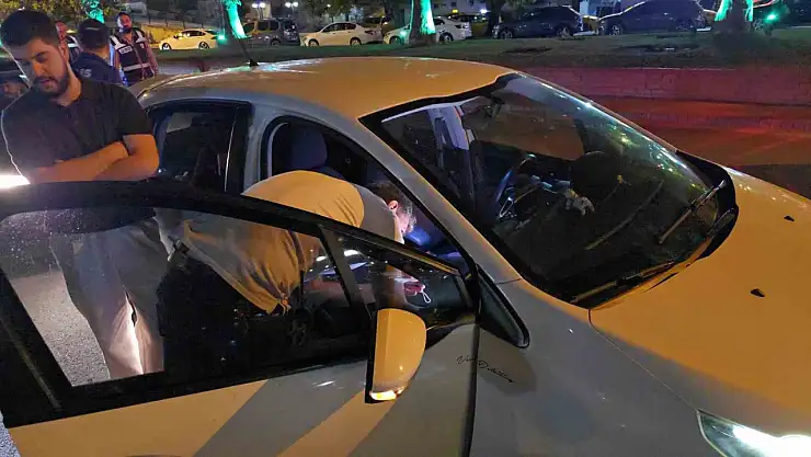 Karadeniz Ereğli'de polisten bayram öncesi huzur ve güven uygulaması