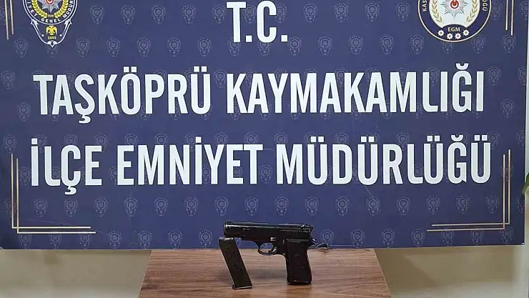 Kastamonu'da 3 adet tabanca ele geçirildi: 3 şüpheli hakkında işlem başlatıldı