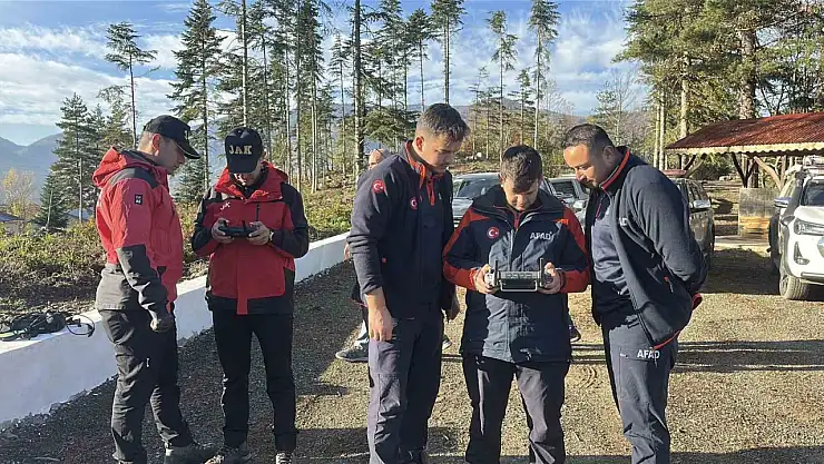 Kastamonu'daki kayıp anne ve oğlunu arama çalışmaları üçüncü gününde devam ediyor
