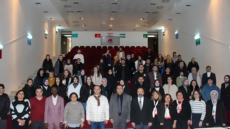 Kastamonu Üniversitesi'nde kadın ve genç girişimcilere yönelik seminer düzenlendi