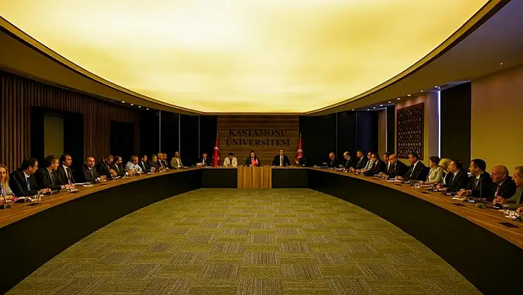 Kastamonu Üniversitesi'nde yeni akademik yılın hazırlıkları masaya yatırıldı