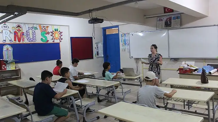 Kastamonu Üniversitesi'nden Antakya'ya umut taşıyan köprü