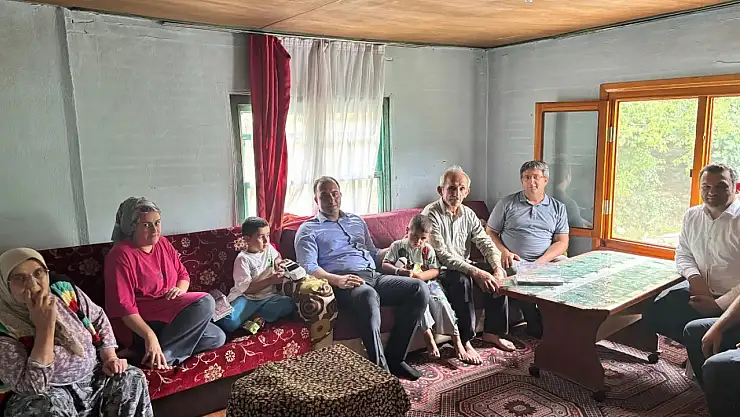 Kaymakam Kadiroğlu'ndan Ağaköy'de Sıcak Hane Ziyareti