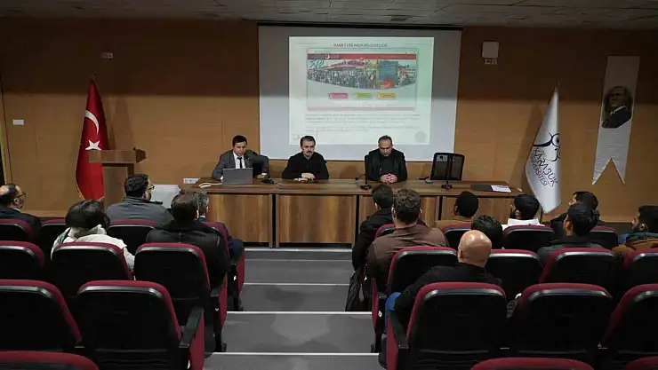 KBÜ ve İl Göç İdaresi, uluslararası öğrencilere ikamet bilgilendirmesi yaptı