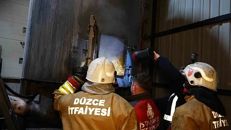 Kereste fabrikasının kazan bölümünde yangın