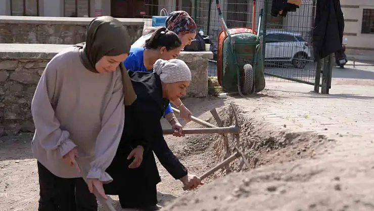 Konuralp'e destek devam ediyor