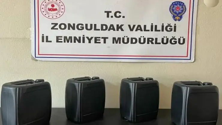 Litrelerce kaçak alkol ele geçirildi