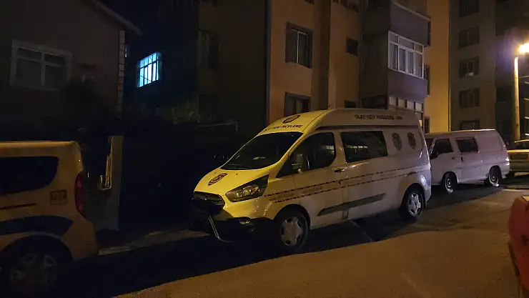 Merdivenlerden düşerek hayatını kaybetti