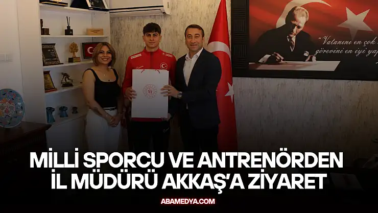 Milli Sporcu ve Antrenörden İl Müdürü Akkaş'a Ziyaret