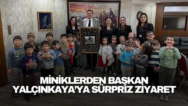 Miniklerden Başkan Yalçınkaya'ya Sürpriz Ziyaret