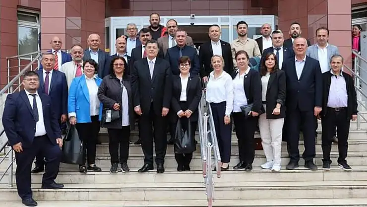Muhtarlardan Başkan Yalçınkaya'ya Ziyaret