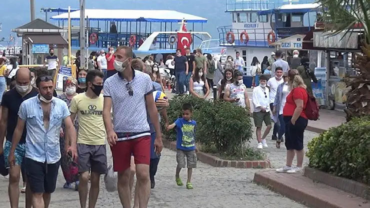 Müzik kısıtlaması turizmcilerin tepkisini çekiyor