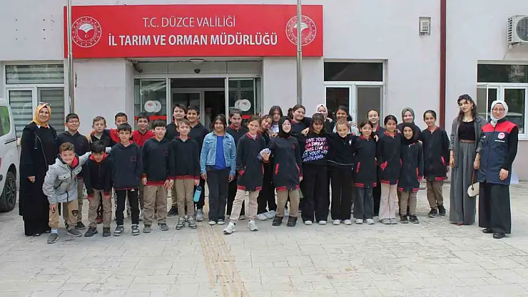 Öğrencilere tarımın ve doğal kaynaklarının önemi anlatıldı