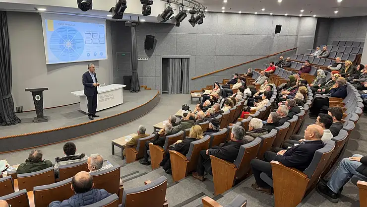 'Parayla bir şekilde ilişkisi olan herkes finansal okuryazardır'
