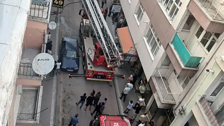 Polatlı'da bina yangını: Mahsur kalanlar kurtarıldı