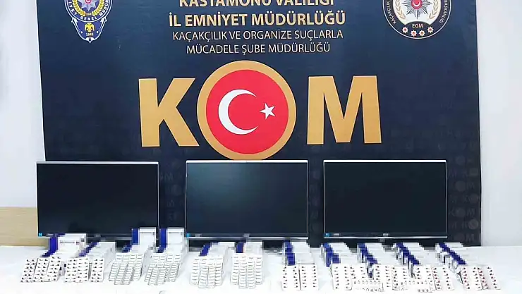 Sahte reçete ile sentetik ecza hapı satılan eczaneye operasyon: 2 tutuklama
