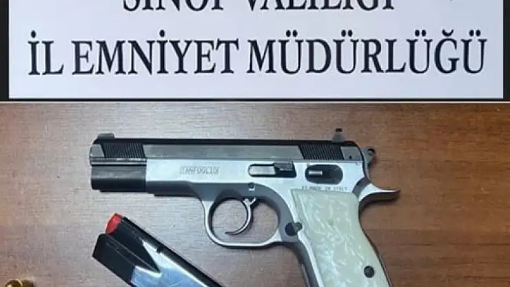 Şok uygulamada ruhsatsız tabanca ele geçirildi