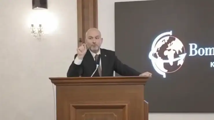 Süleyman Soylu'dan Özgür Özel'e:
