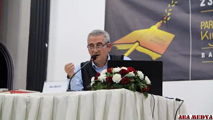 'Tarihin Tanıkları Pullar' söyleşine geniş katılım 