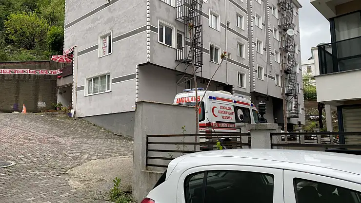 Tartıştığı adamı ayağından vurdu