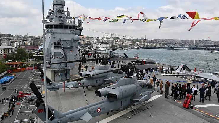 TCG Anadolu'yu 6 günde 40 bin 324 kişi ziyaret etti