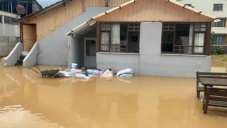 Türkiye'de en çok yağışı Sakarya ve Düzce aldı