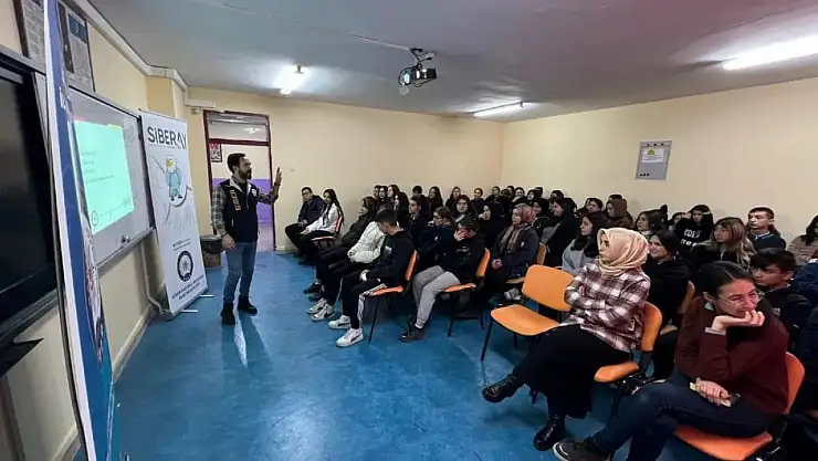Ulus'ta lise öğrencilerine SİBERAY eğitimi