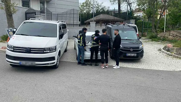 Tüneli kapatıp asker eğlencesi yapan sürücülere 4 bin 518 TL ceza