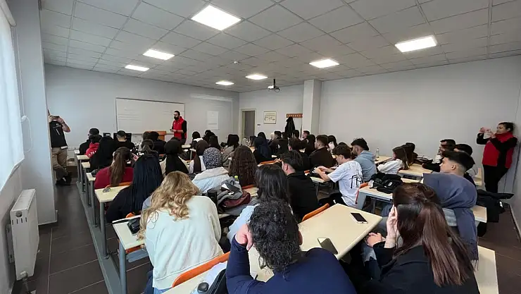 Öğrencilere uyuşturucu ile mücadele eğitimi