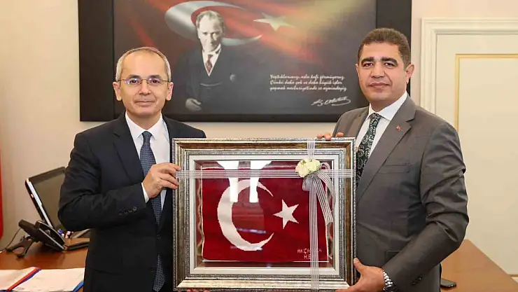 Vali Akçakoca'da yapılan yatırımları yerinde inceledi