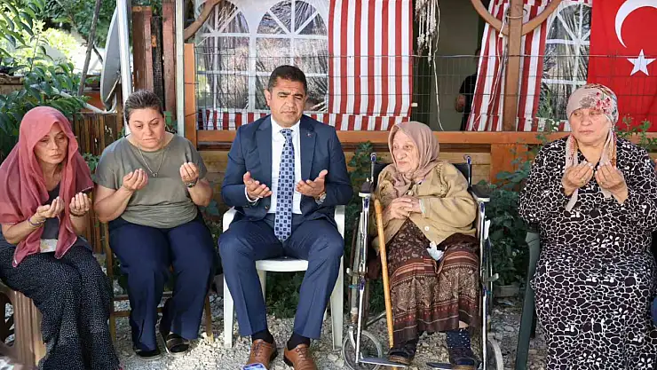 Vali Aslan, Çakmak ailesine taziyede bulundu