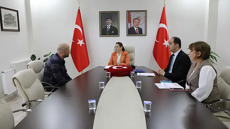 Vatandaşların taleplerini tek tek dinledi