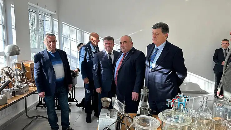 Yalçınkaya Bartın Lisesi'nde incelemelerde bulundu