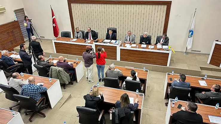 Yılın son meclis toplantısında 13 madde görüşülecek