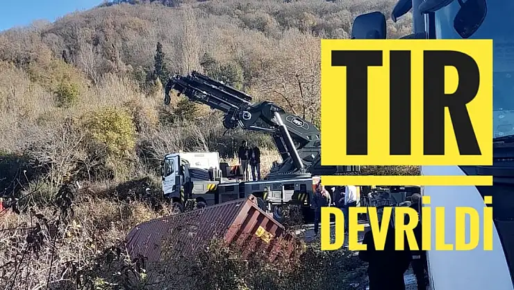 Yol ulaşıma kapandı