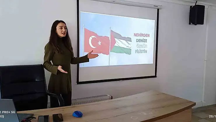 Yükümlüler, işgal altındaki Filistin'i anlatan belgeseli izledi